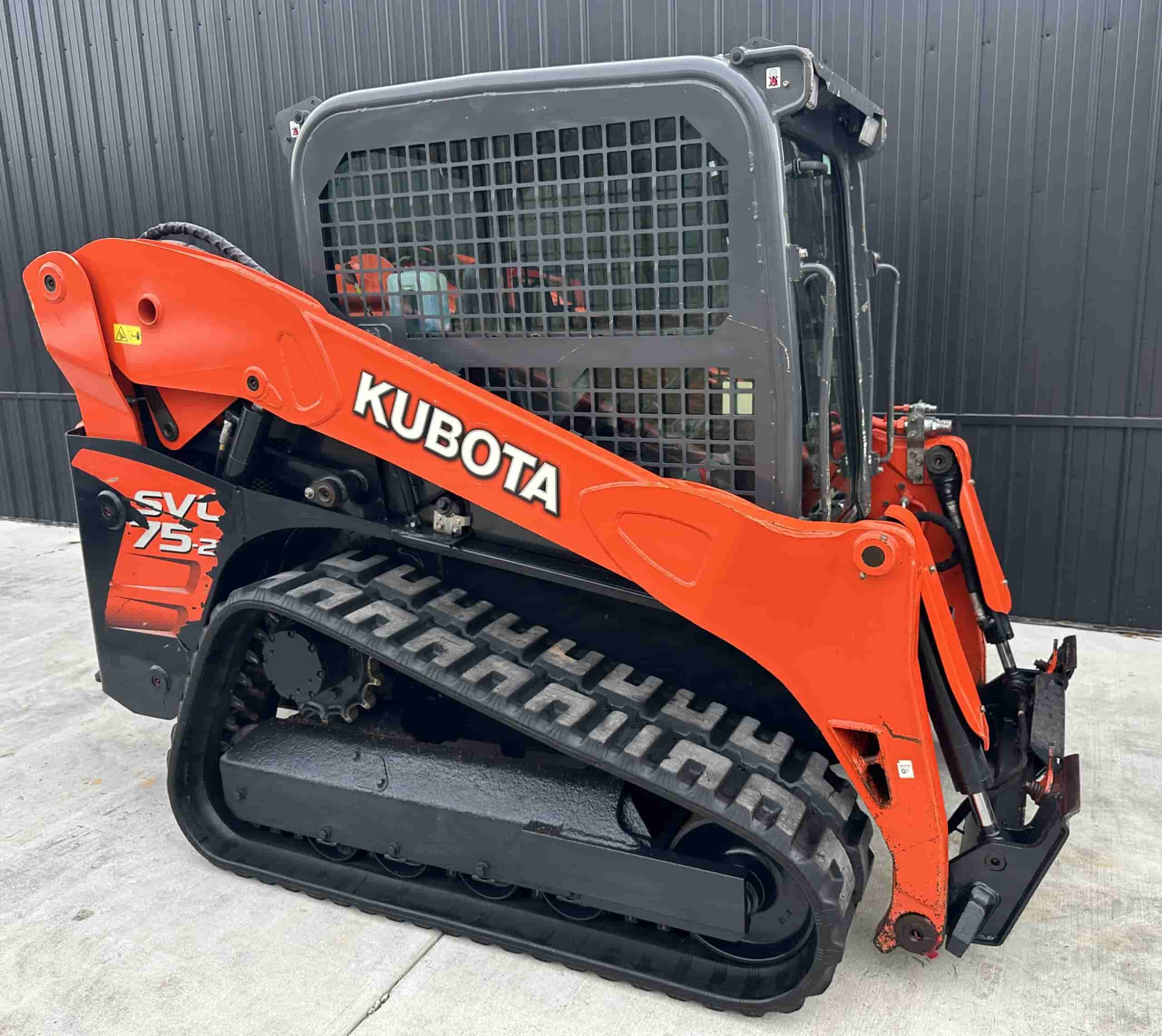 2017 KUBOTA SVL75-2
